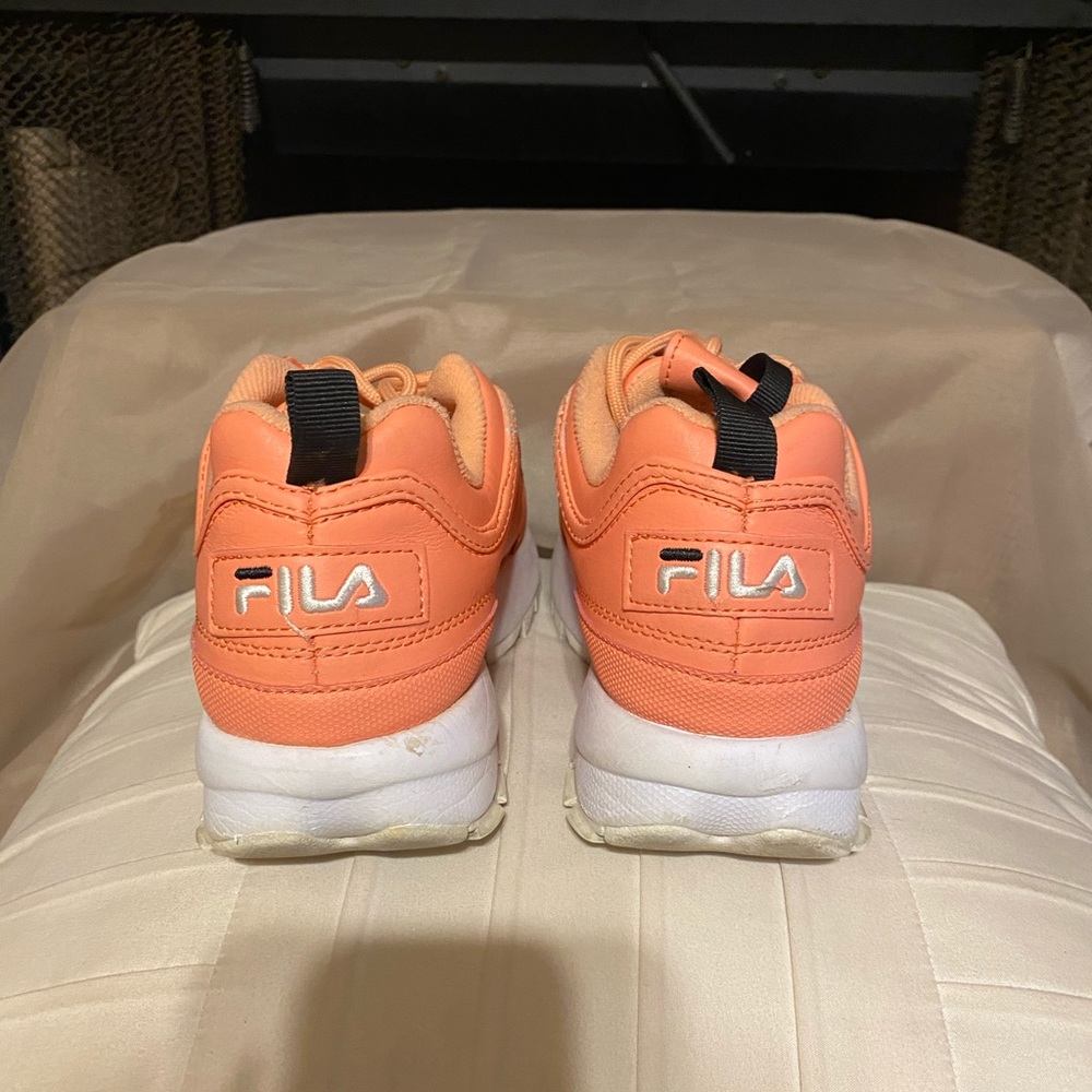 Pink Filas - Picture 4 of 4